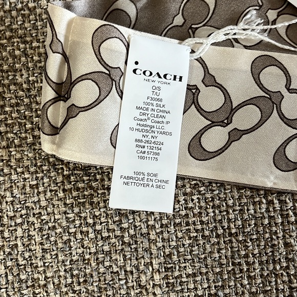 Coach Bias Signature C Skinny Scarf in Grey Birch - Picture 7 of 7